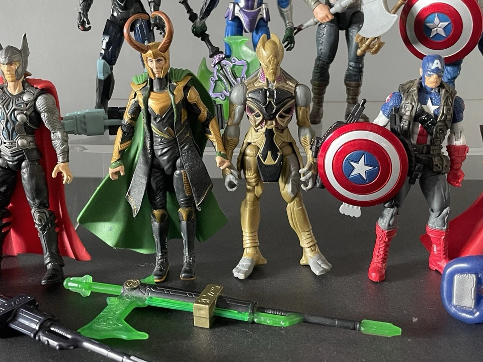 Marvel Cinematic Universe MCU Avengers 3.75" Action Figure Bundle Hasbro - image 3 of 4