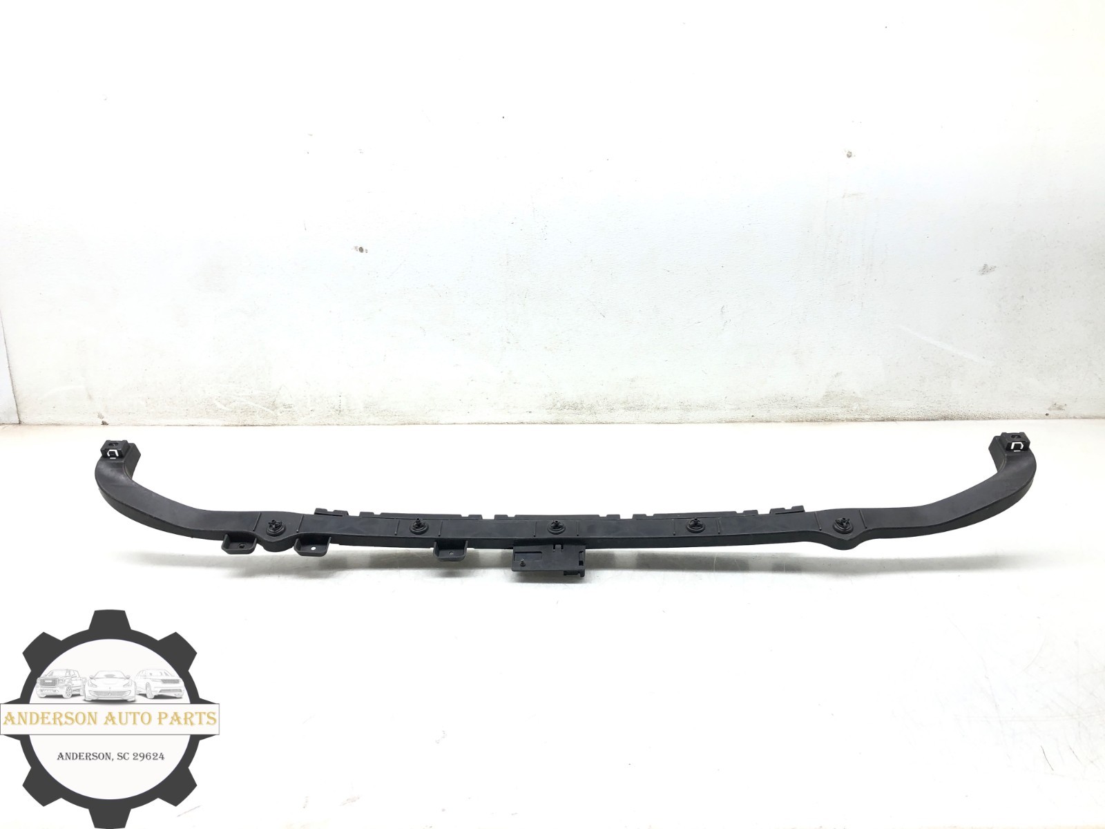 2014-2019 MASERATI GHIBLI REAR BUMPER UPPER CENTER MOUNT BRACKET OEM