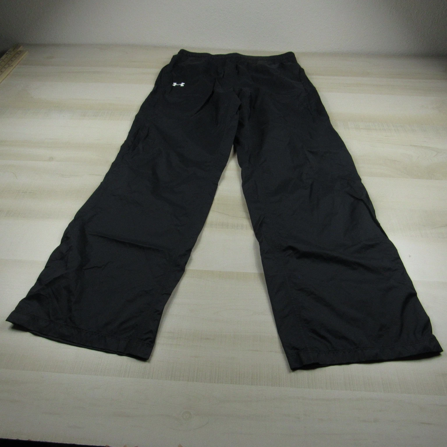 Under Armour Pants Mens Medium Black Waterproof Windbreaker Outdoor Snap Ankles
Opens in a new windo