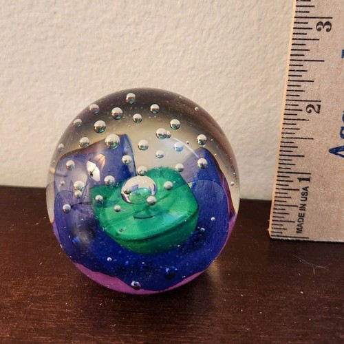 Beautiful Dynasty Gallery Vintage Heirloom Collectibles Paper Weight - Picture 1 of 3