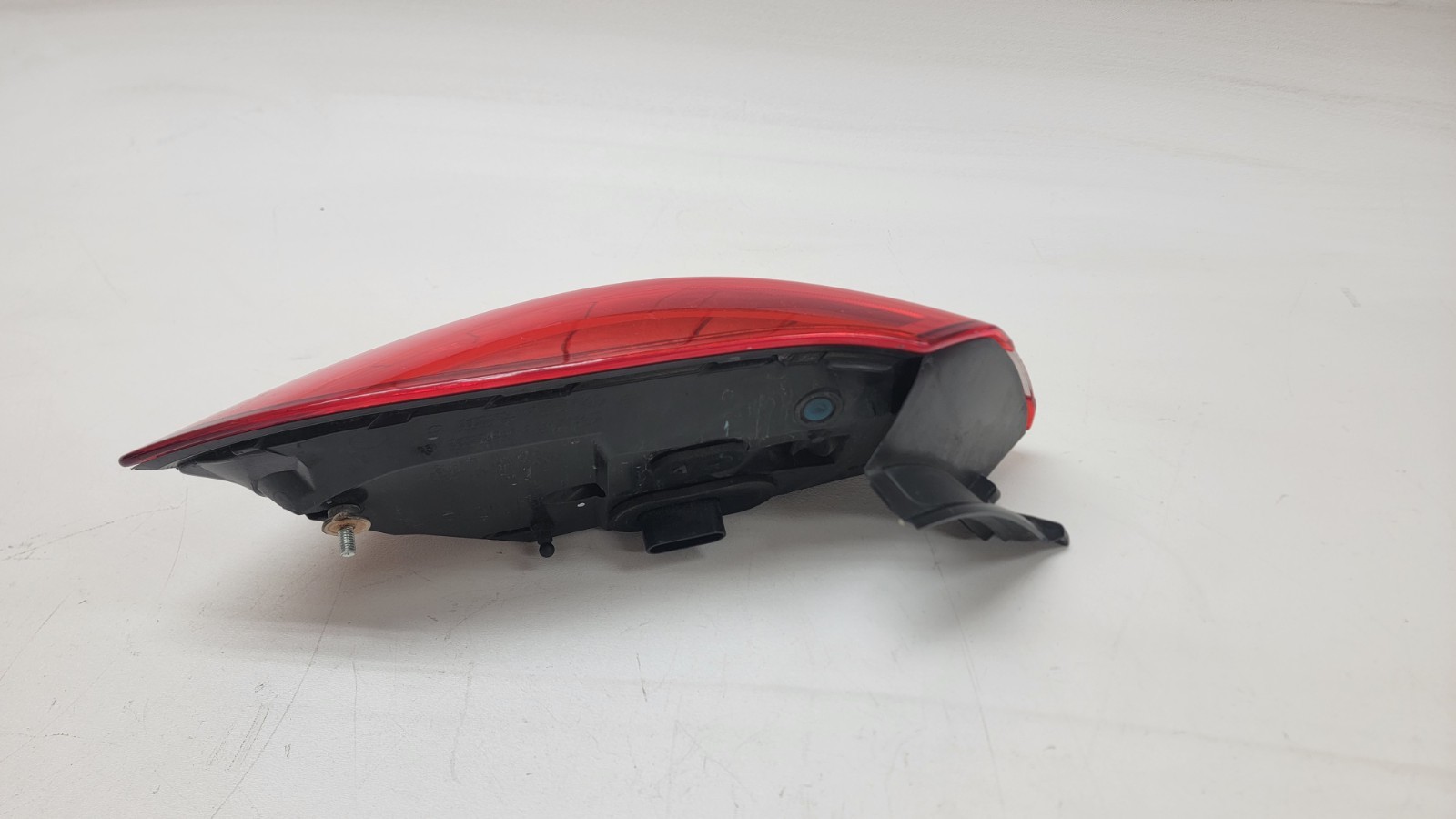2014-2020 MASERATI GHIBLI OUTER QUARTER REAR RIGHT PASSENGER TAILLIGHT LAMP OEM