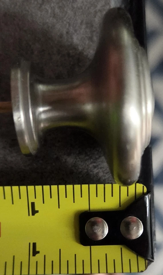 Cuatro perillas anilladas de níquel cepillado Berenson Hardware estilo tradicional zinc (42) Foto 4 de 4