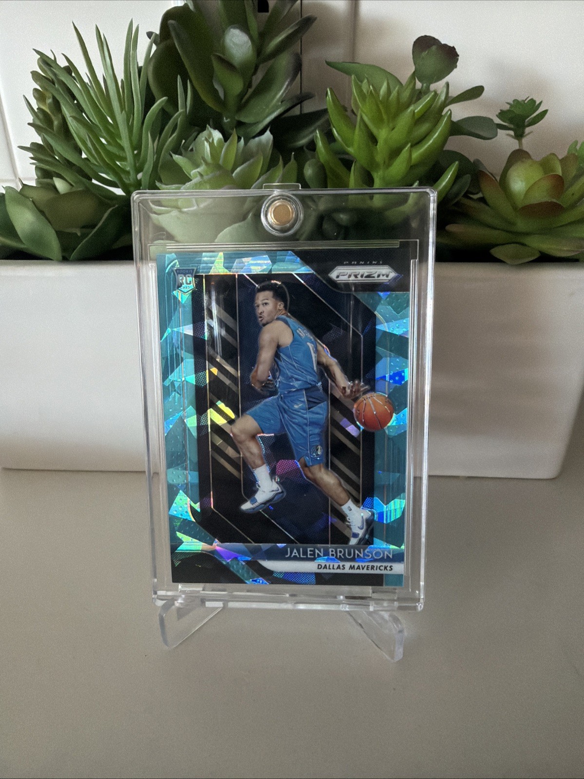 2018 Panini Prizm Jalen Brunson Blue Ice Refractor Rookie 32/99