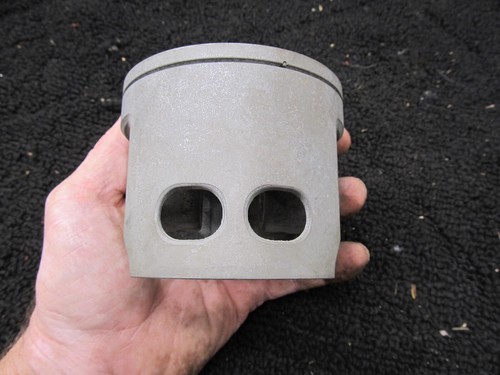 73 74 Yamaha NOS 500SC 500 SC 1st Over Piston 363-11635-03 Original Box - Picture 4 of 6