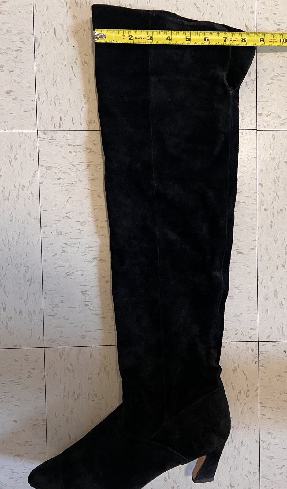 Picture 20 of 24