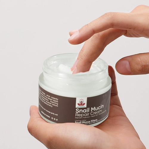 Snail Mucin Repair Cream Moisturizer For Face All in One Snail Repair Cream UK - Picture 8 of 8