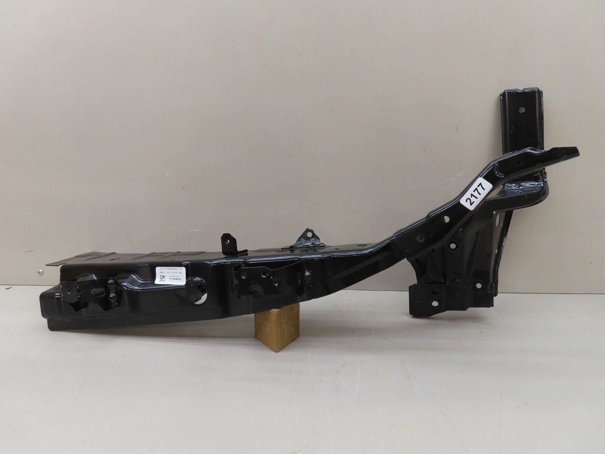 2012-2014 SUBARU LEGACY,OUTBACK FRONT RIGHT PASSENGER WHEEL APRON