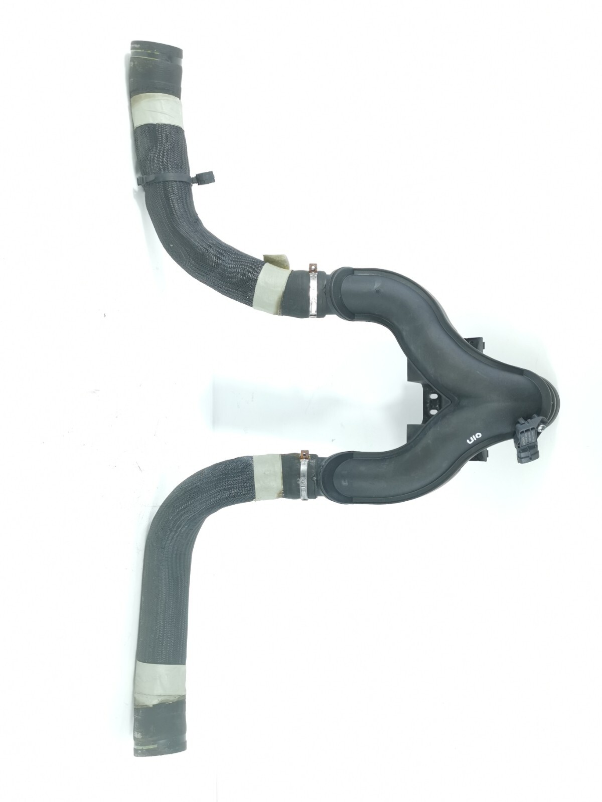 17-20 MASERATI Levante 3.0L INTERCOOLER AIR HOSE TWIN PIPE HOSE LINE 670039138