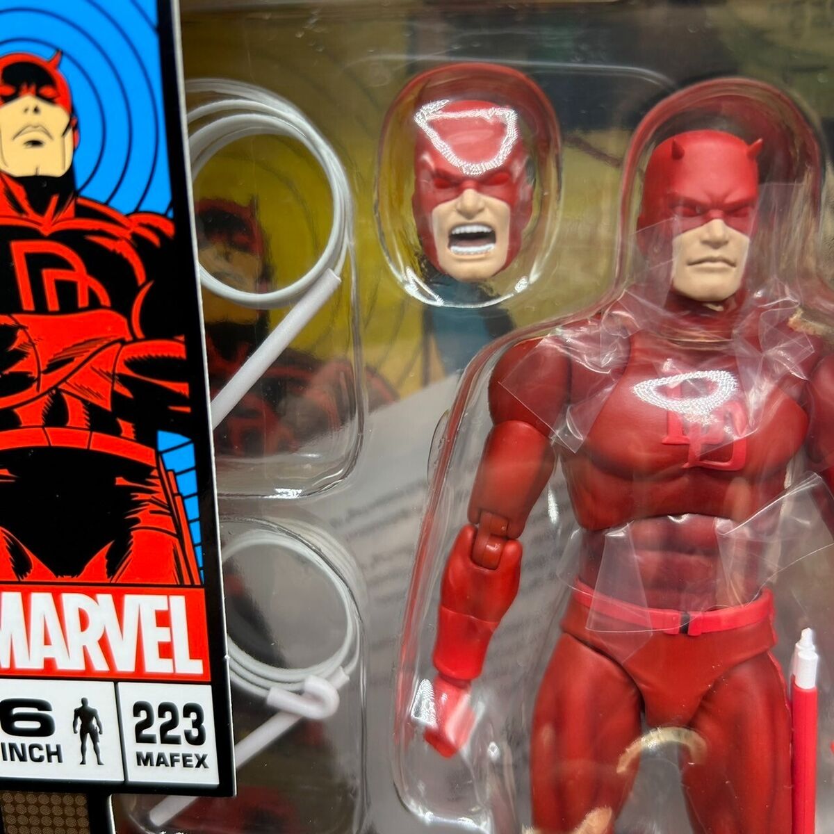 Medicom Toy MAFEX No.223 Daredevil Comic Ver. Action Figure Medicom Toy MAFEX No.223 Daredevil Comic Ver. Action Figure
