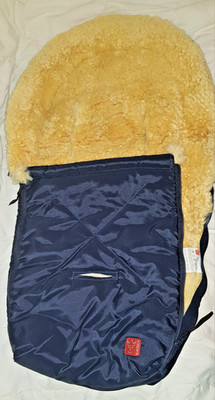 EMMA Babyschalen Fußsack Lammfell Medizin Navy Blau von KAISER