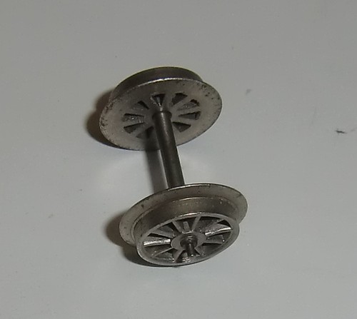 Märklin H0 E204748 AC Wechselstrom-Speichenradsatz Nadellager     Gebraucht