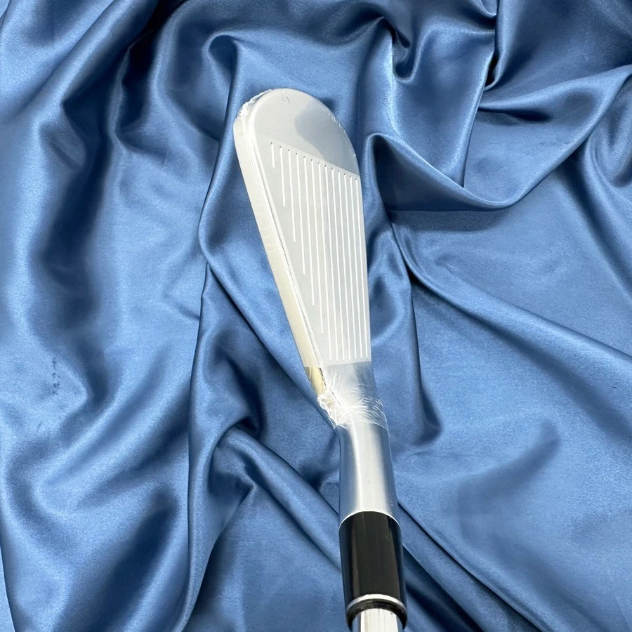 Srixon ZXi7 Lefty Iron Set 5-pw / Dynamic Gold S200 - Image 4 of 4