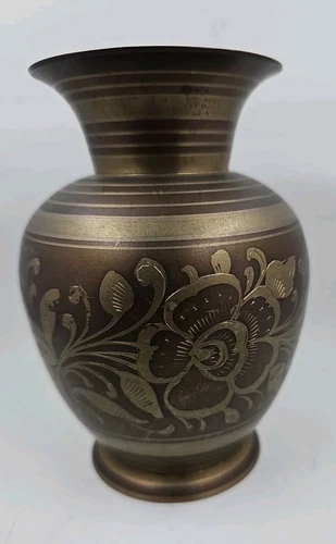 Metal 6 Inch Brass Vase Made In India