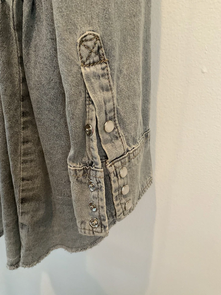 NWT 143 story By line Up Denim jacket Size Large - Image 3 of 4