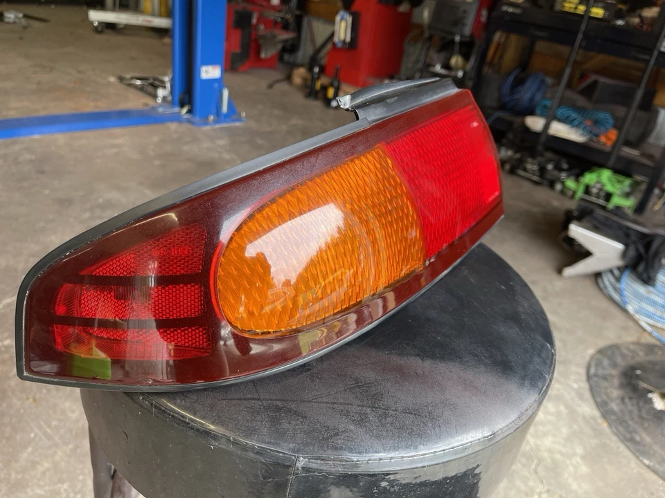 Conjunto completo de luces traseras Nissan 240SX S14 1995-1996 Zenki Foto 2 de 4