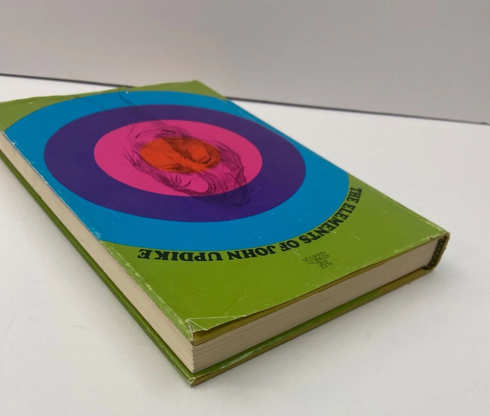 THE ELEMENTS OF JOHN UPDIKE By Alice Hamilton & Kenneth Hamilton Hardcover 1970 - Image 4 of 4