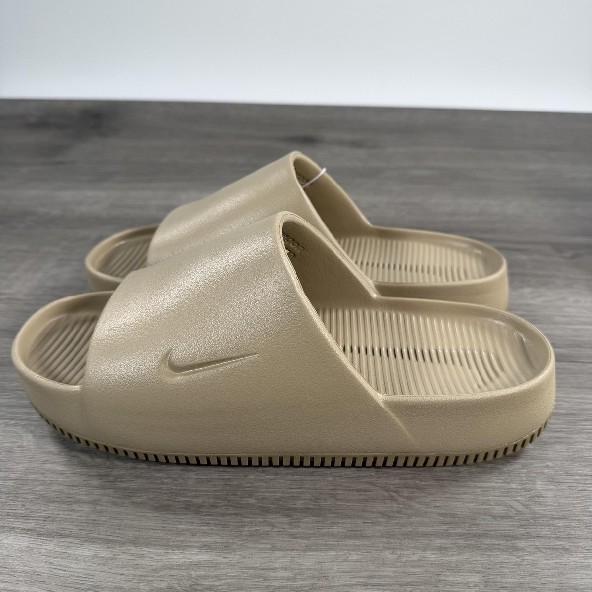 Nike Calm Slide Sandals Mens Size 9 Khaki Beige Foam Slip-On  display picture 2