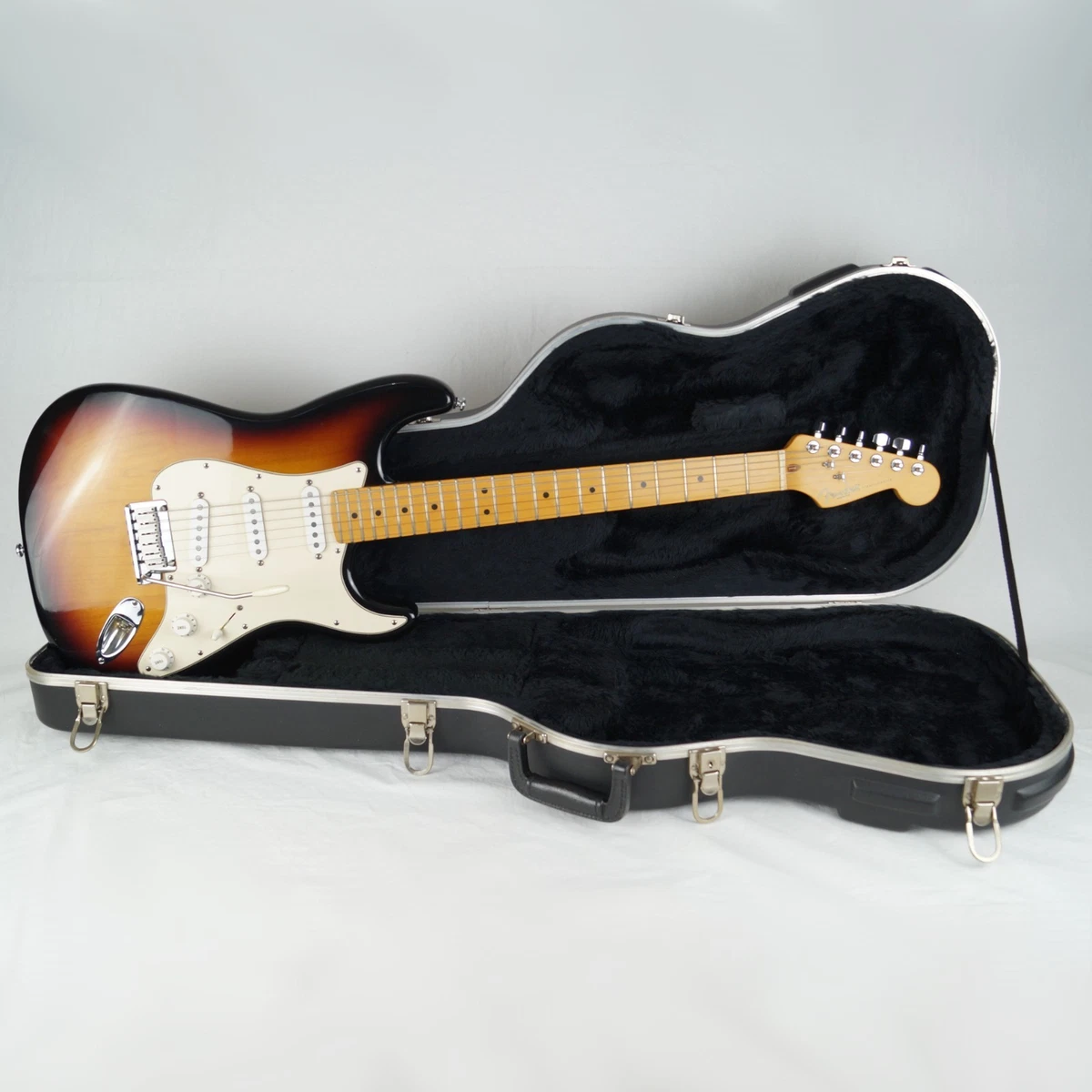 Preços baixos em Guitarra elétrica Fender American Standard