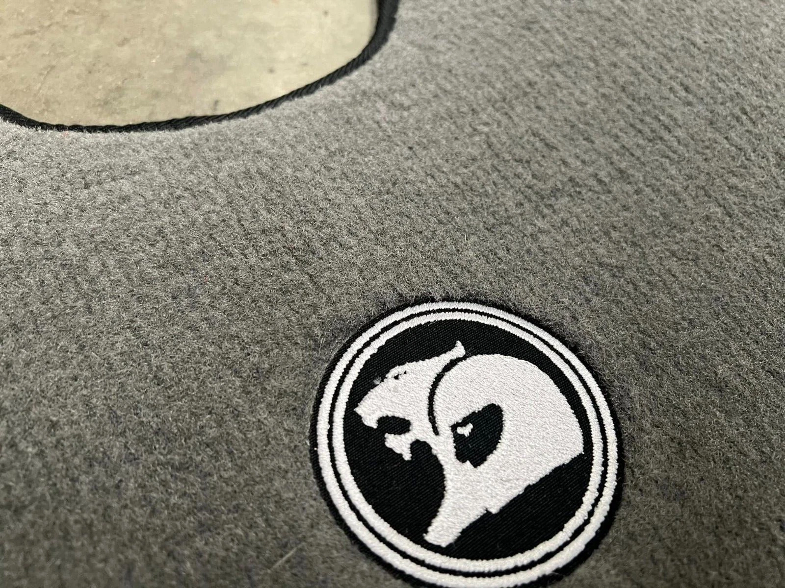 Picture 2 of 3