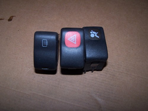 Schalter Warnblinker VW Polo Variant Bj.99 6N1953235