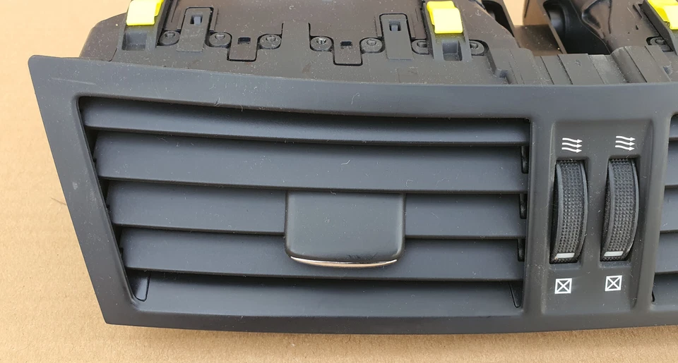 Centro de tablero Lexus GS350 GS430 2006-2011 ventilación de aire acondicionado fabricante original usado moldura negra Foto 3 de 4