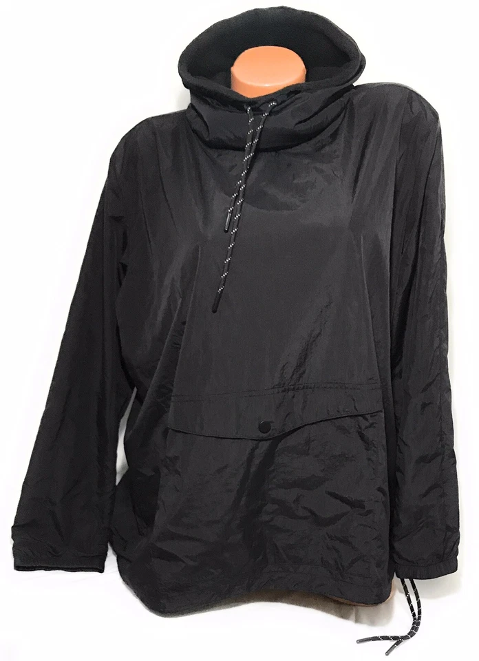 Chaqueta cortavientos Victoria’s Secret rosa anorak capucha cuello forrado negra talla L Foto 2 de 2