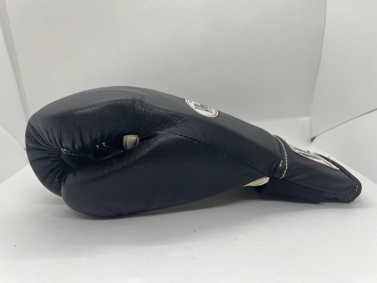 Winning Boxing Gloves Black Rubber band 8oz MGS-200