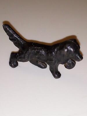 VINTAGE MINIATURE CAST IRON ENGLISH POINTER DOG FIGURE - HUBLEY?