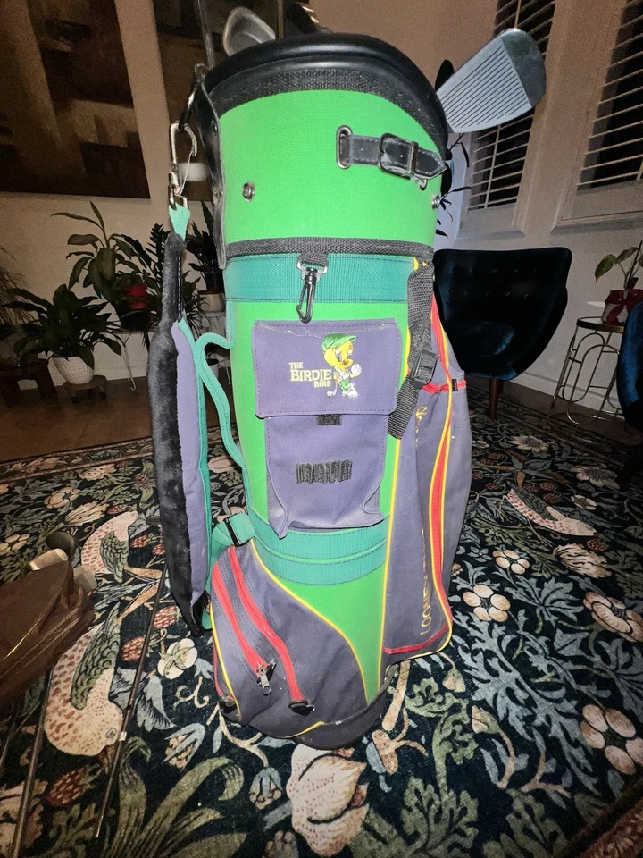 Club Looney Tunes Pro Shop Golf Bag Bugs Bunny Tweety Bird TAZ Cart/Carry VG - Image 3 of 3