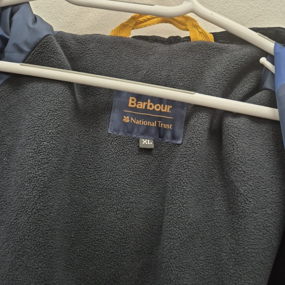 Abrigo Chaqueta Barbour National Trust Lona Camuflaje Impermeable Forrado de Vellón XL Foto 4 de 4
