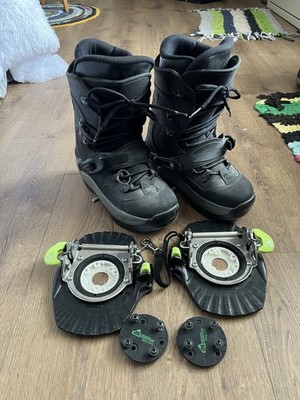 Rossignol Snowboard SIS Step In Boots Men s Size 9 And Bindings -Not Tested READ