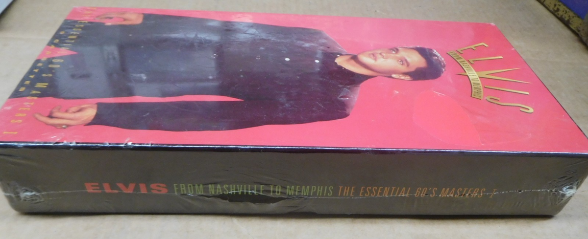 From Nashville to Memphis: The Essential 60's Masters by Elvis