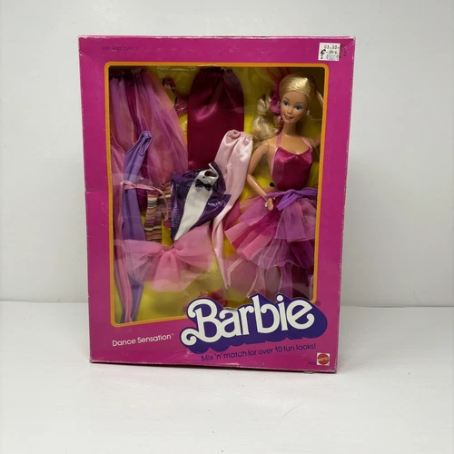 NEW! VINTAGE 1984 DANCE SENSATION BARBIE GIFT SET w/FASHIONS!