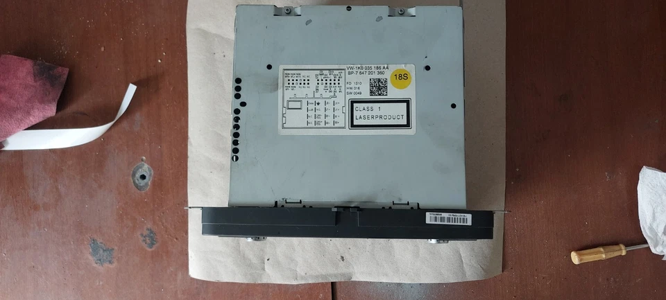 AUTORADIO STEREO VOLKSWAGEN GOLF 6 ORIGINALE  - Immagine 2 di 4