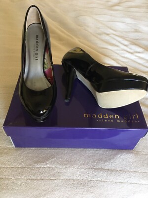 Madden Girl Size 7.5 Black Azpen Heels