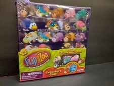 Flipazoo Minis Series 1 Collector's Case With 2 Special Edition Flipazoos NEW!
