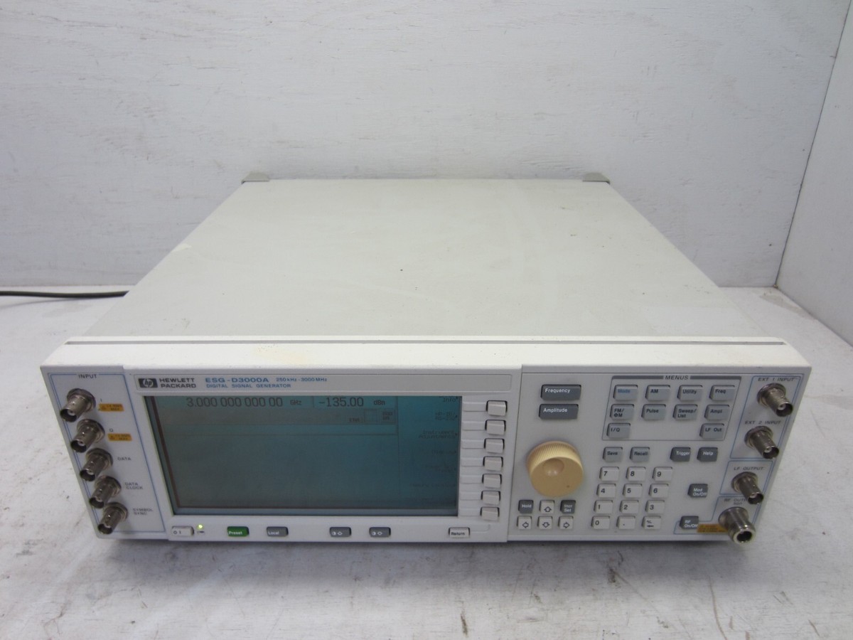 E4428C ESGアナログ信号発生器、250 kHz- 3 GHz keysight | 中古研究