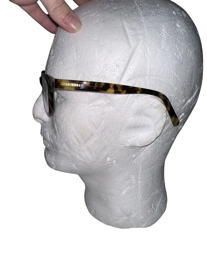 Monturas de gafas Ted Baker para mujer caparazón de tortuga marrón gris rectangular con estuche Foto 4 de 4