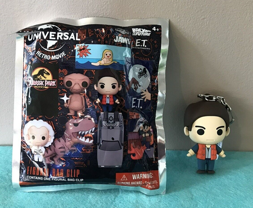 Universal Retro Movies NEW * Marty McFly * Blind Bag Back to the Future Keychain - Picture 3 of 5