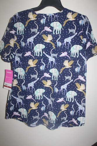 ScrubStar V-Neck Scrub Top Blue Zoo Animals Giraffe Elephant Monkeys Birds NWT - Picture 8 of 8