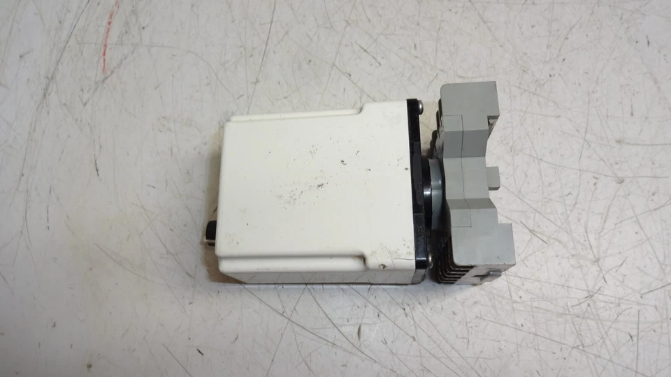 Macromatic Time Delay Relay .2-2 Seconds Off Delay TR-51622- 03T9 - Image 4 of 4