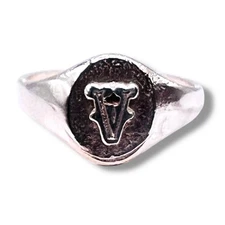 Initial Letter V Signet 925 Sterling Silver Baby Child Pinky Ring SZ 3