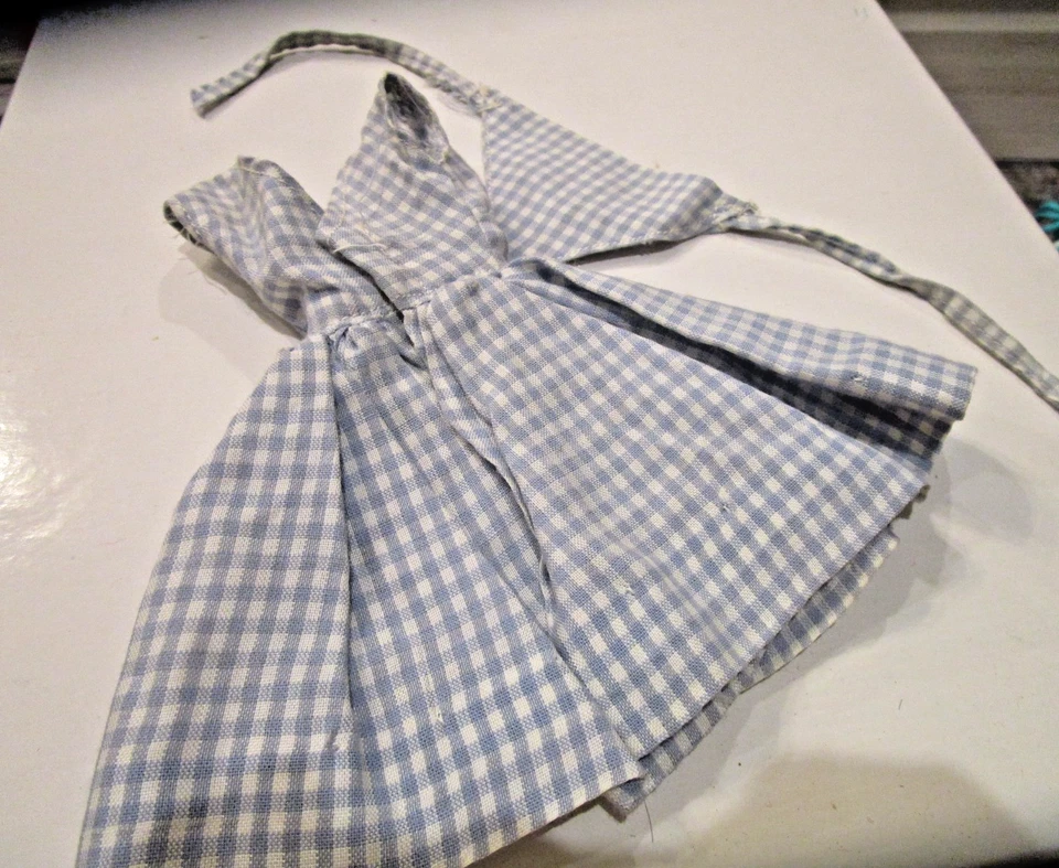 Barbie Vintage: Vestido Hecho a Medida Años 60 Ajuste y Acampanado Azul Blanco Cuadros con Bufanda Foto 2 de 2