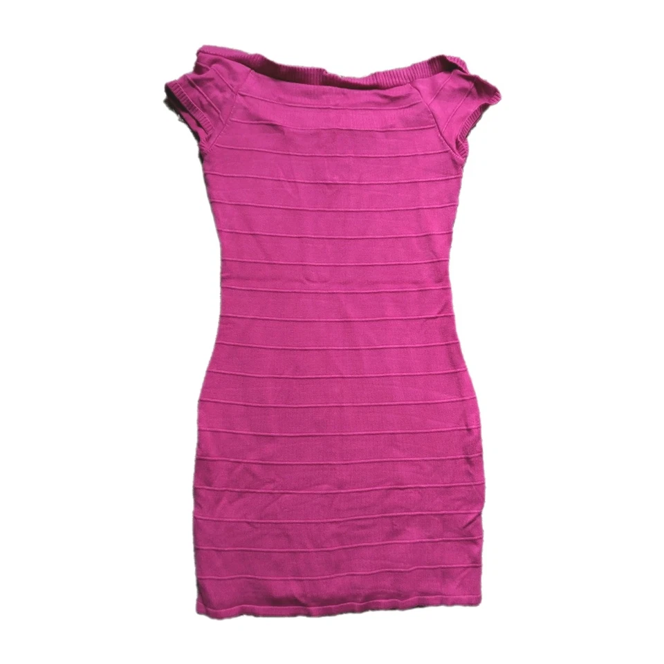 Vestido suéter feminino camisa rosa por Tricot Joi, tamanho médio, Bodycon - Imagem 3 de 3