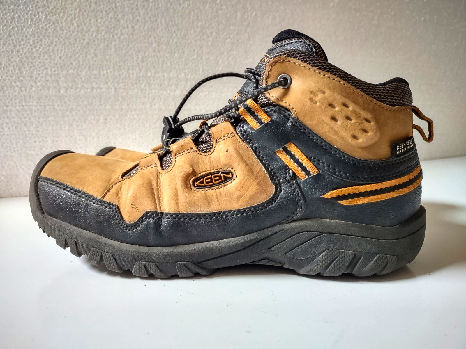 Stivali da trekking Keen Targhee Mid impermeabili giovani taglia 5 EU37 nabuk outdoor marrone