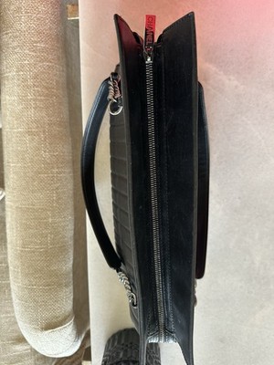 Auth CHANEL BLACK leather LAX VERTICAL QUILTED Chain Clutch