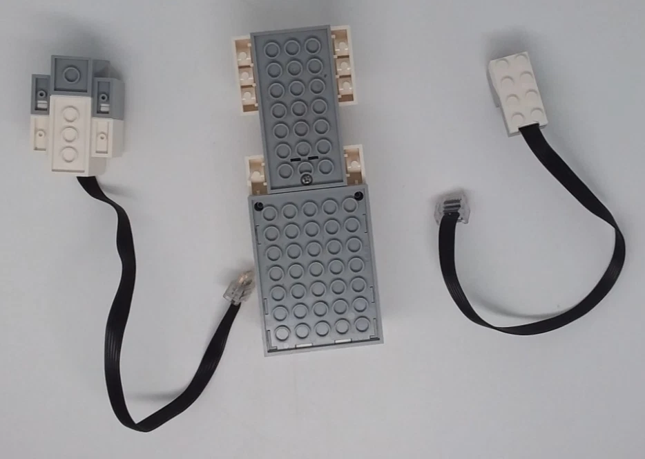 Lego Powered Up Move Hub 88006 Motor Sensor BOOST Creative Toolbox 17101 - Image 2 of 4