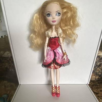 2013 Mattel Ever After High Apple White Doll from the ''First Chapter'' line