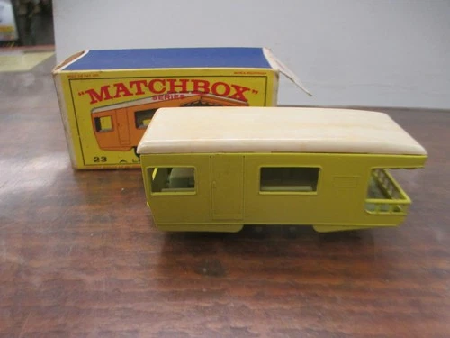 Matchbox Series No. 23 Trailer Caravan Made in Englans By Lesney