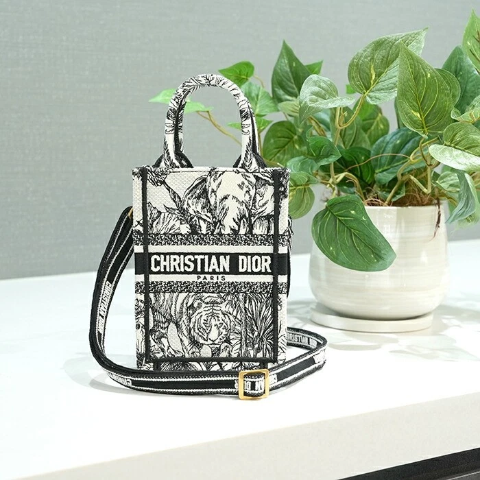 DIOR Livre Fourre tout Sac Vertical Mini Toile De Joui Voyage Broderie Blanc Noir
